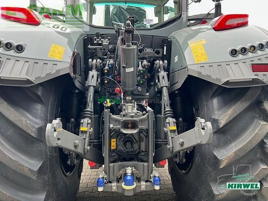 Tractor agrícola - Fendt - 832 vario gen5