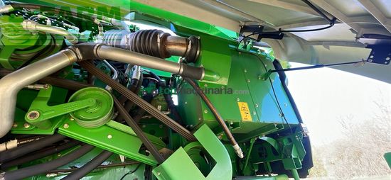 Cosechadora de Cereal - John Deere - S685