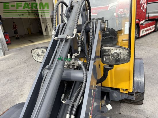 Minicargadora - Eurotrac - w12 mit kabine neuwertig