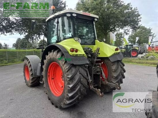Tractor agrícola - Claas - arion 620 cis