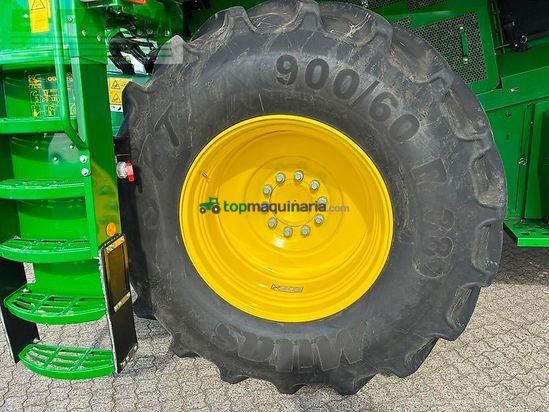 Cosechadora de Cereal - John Deere - s785