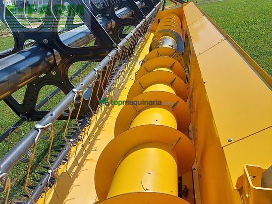 Cosechadora de Cereal - New Holland - cx 8.70