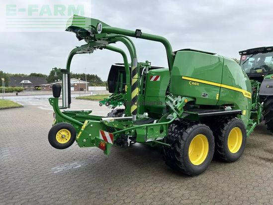 Empacadora gigant - John Deere - c441r
