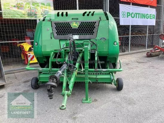 Empacadora gigant - John Deere - f440m