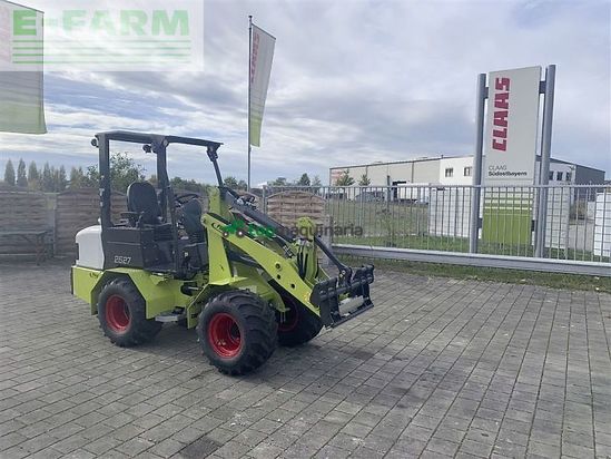 Minicargadora - Fliegl - hoflader 25-27