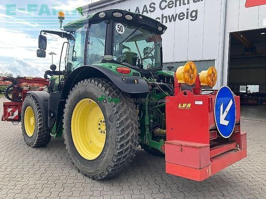 Tractor agrícola - John Deere - 6110r kommunal