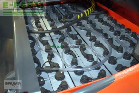 Elevadora - Linde - e 30/600 h 1252