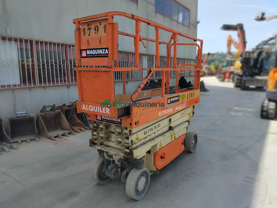 JLG 2030ES