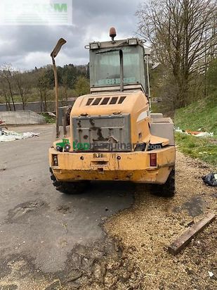 Minicargadora - Liebherr - l 514