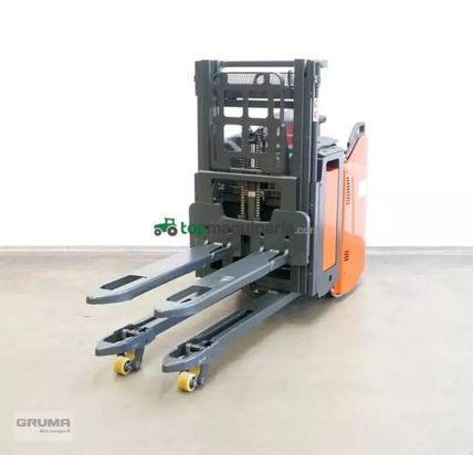 Elevadora - Linde - d 12 sp 133