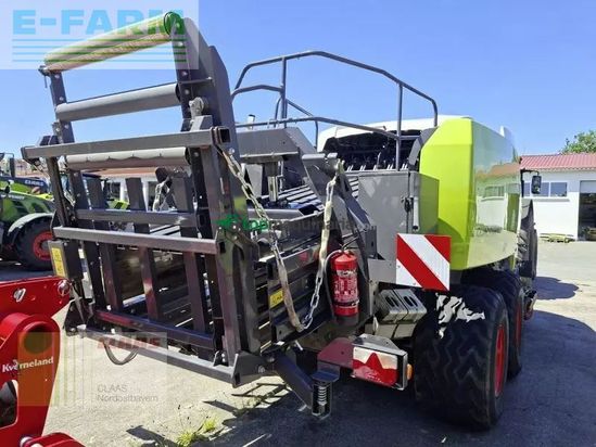 Empacadora gigant - Claas - quadrant 5200 fc tandem