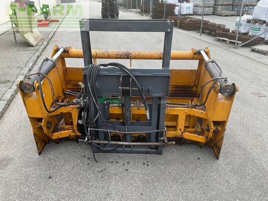 Esparcidor - Mammut - SC 195 H