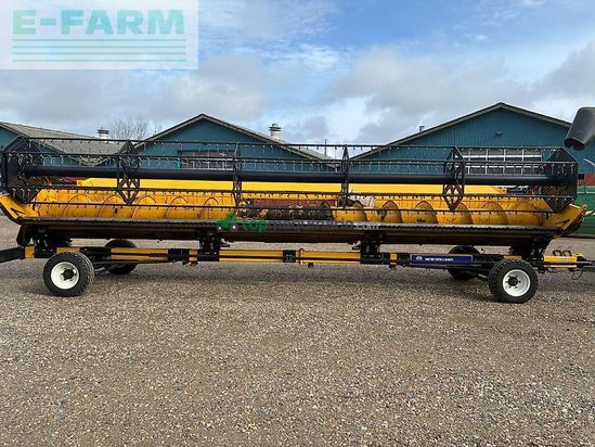 Cosechadora de Cereal - New Holland - cx 8.90 slh