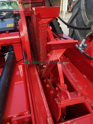 Cosechadora de Cereal -  - predator 3000