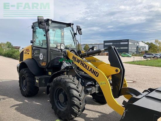 Minicargadora - New Holland - w 70 c