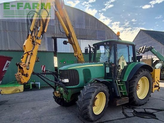 Tractor agrícola - John Deere - 6820 mit herder grenadier mbk502ls