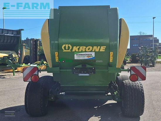 Empacadora gigant - Krone - comrima v 150 xc plus tandem