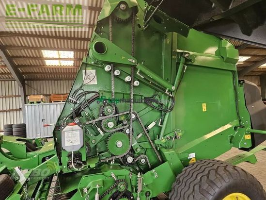Empacadora gigant - John Deere - v462m