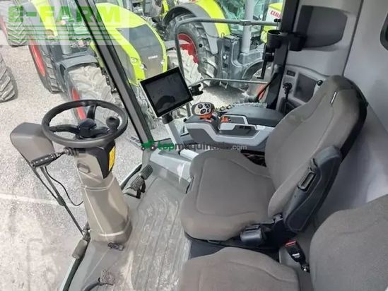 Cosechadora de Cereal - Claas - trion 530