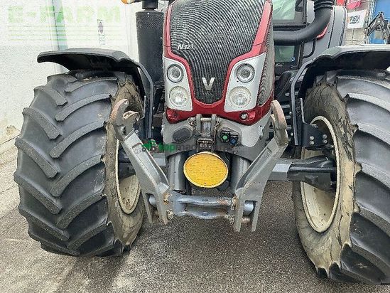 Tractor agrícola - Valtra - n 123