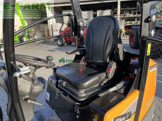 Minicargadora - Giant - 2300hd mit vierkant aufnahme