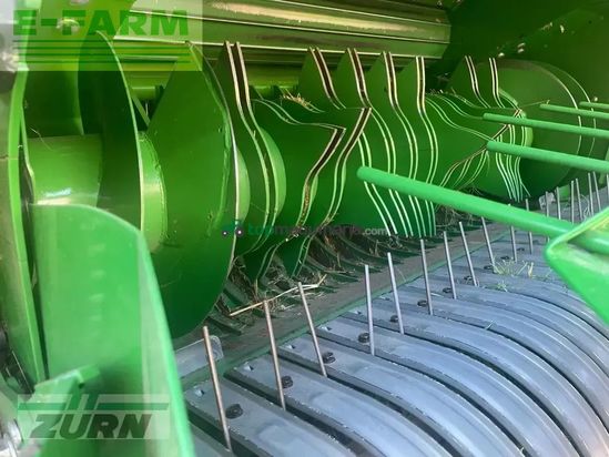 Empacadora gigant - John Deere - f441m multicrop