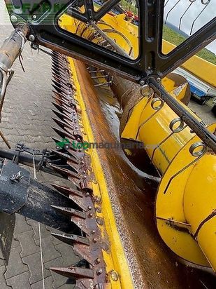Cosechadora de Cereal - New Holland - cx780