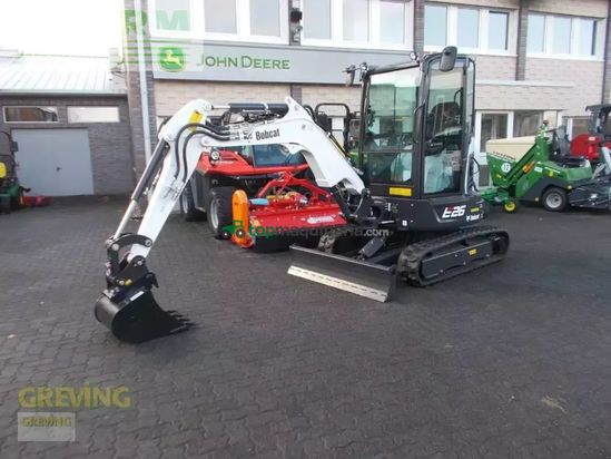 Excavadora - Bobcat - e26