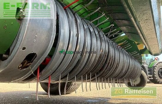 Empacadora gigant - Krone - presse variopack 1800