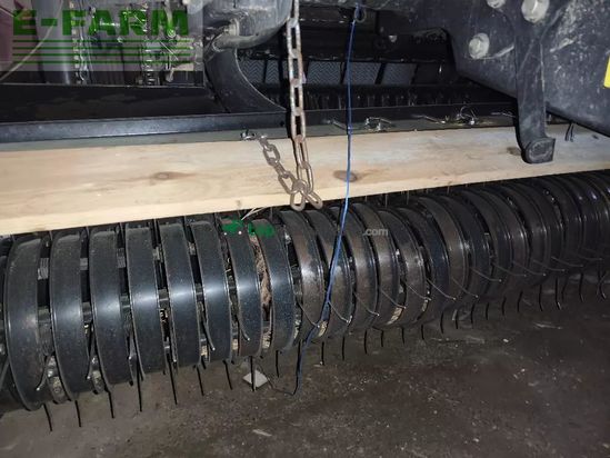 Empacadora gigant - Case IH - rb 464