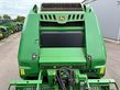 Empacadora gigant - John Deere - v451g
