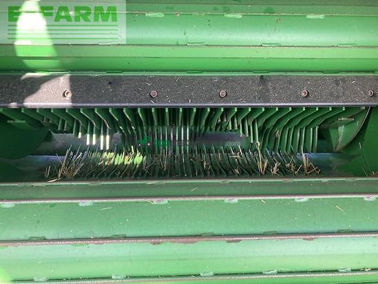 Empacadora gigant - John Deere - v461m