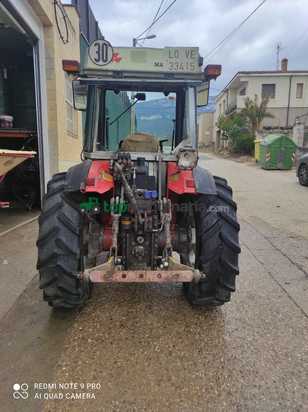 Tractor agrícola - Massey Ferguson - 147F