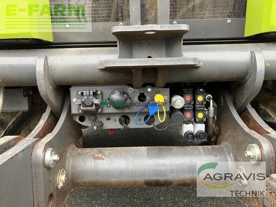 Tractor agrícola - Claas - xerion 4200 saddle trac