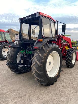 Tractor agrícola - Valmet - 555-4 con pala 