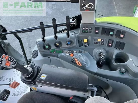 Tractor agrícola - Claas - arion 420 panoramic + batis