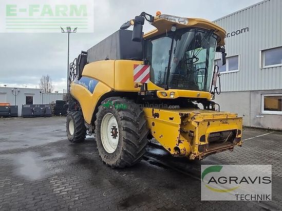 Cosechadora de Cereal - New Holland - cr 9080