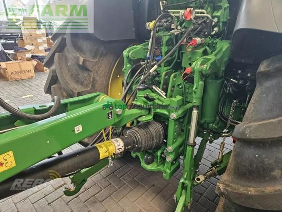 Empacadora gigant - John Deere - v462m