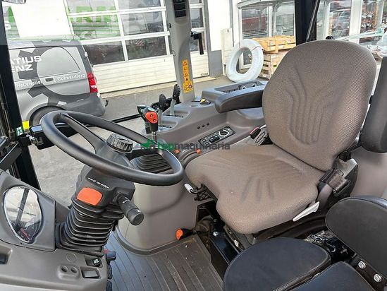 Tractor agrícola - Claas - elios 330 advanced frontlader fl 60 e