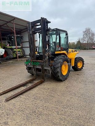 Elevadora - JCB - 940 rtfl