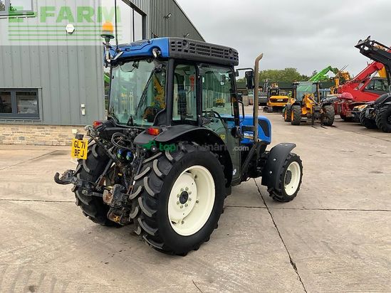 Tractor agrícola - New Holland - t4.90f narrow tractor (st26779)