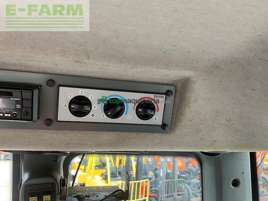 Tractor agrícola - Valtra - n92 tractor (st24838)