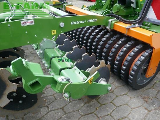 Grada de disco - Amazone - catros + 3003 mit matrikprofil-keilringwalze
