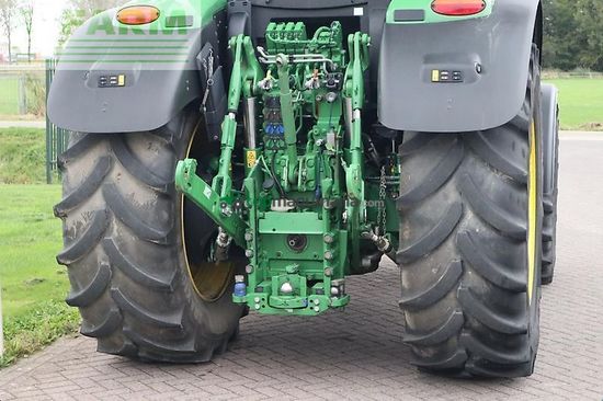 Tractor agrícola - John Deere - 6175r traktor