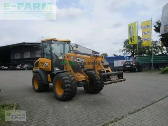 Minicargadora - JCB - tm 220 teleskopradlader