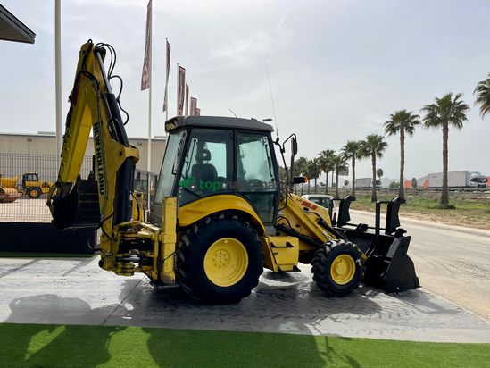 Retro mixta New Holland LB95 4-PT