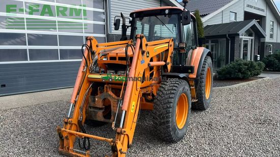 Tractor agrícola - John Deere - 6430 med frontlæsser og vejdæk