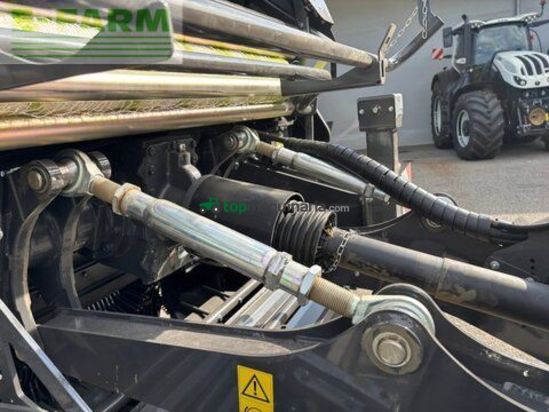 Empacadora gigant - Claas - cerex 760 rc
