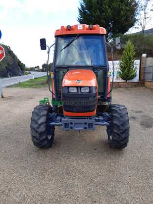 Tractor agrícola - Kioti - DX551C