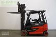 Elevadora - Linde - e 25 hl-01 fc/600 387